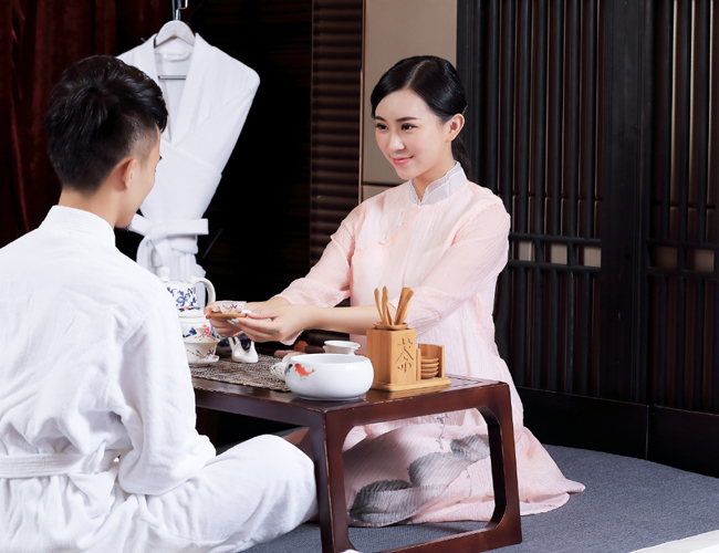 西安新城休闲会所艺师风采（三）给您不一样的高级服务享受